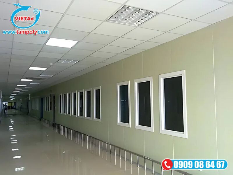 Tấm vách Panel văn phòng