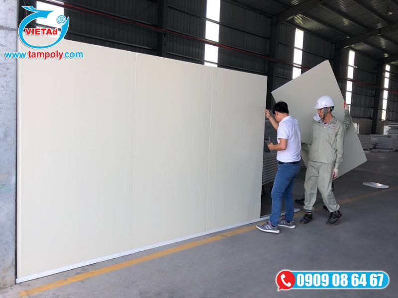 Lớp lõi polyurethane cách âm và chống cháy tốt