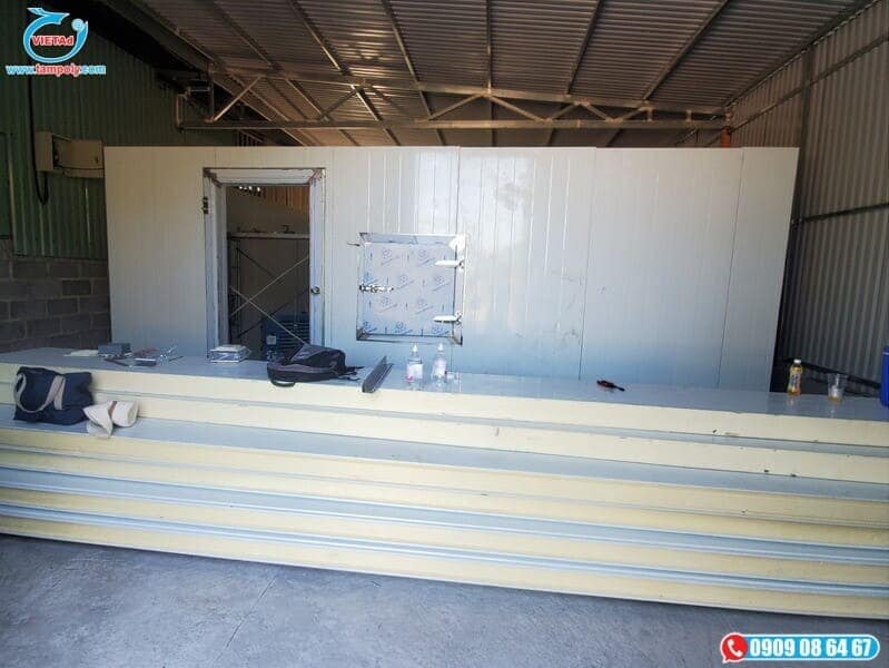 Luu Khi Mua Tam Panel Kho Lanh
