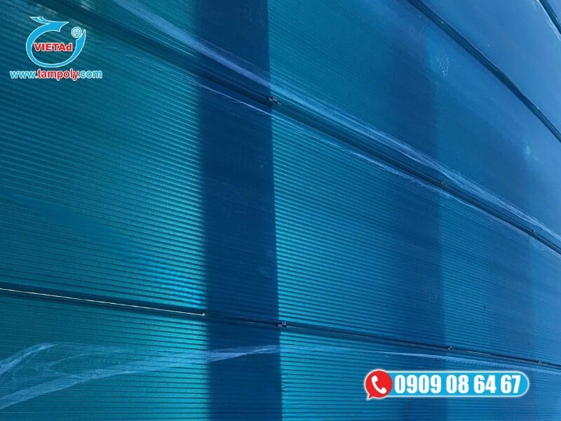 Tấm Poly Solite dùng làm mái nhà xương, hồ bơi, nhà xe,...
