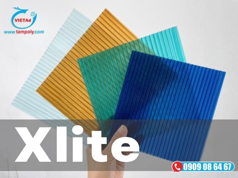 Tấm Poly Xlite là loại tấm lợp dạng rỗng ruột sản xuất tại Việt Nam, thuộc phân khúc phổ thông