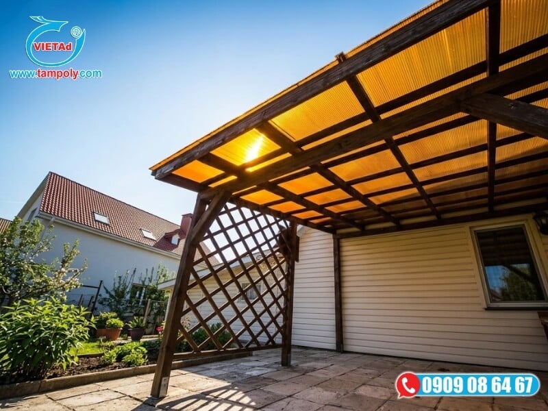 Tấm Poly Xlite làm mái che lấy sáng tốt, chống tia UV