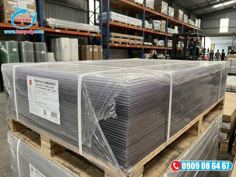 Vật Liệu Tấm QCV cung cấp tấm Polycarbonate chính hãng, đa dạng màu sắc