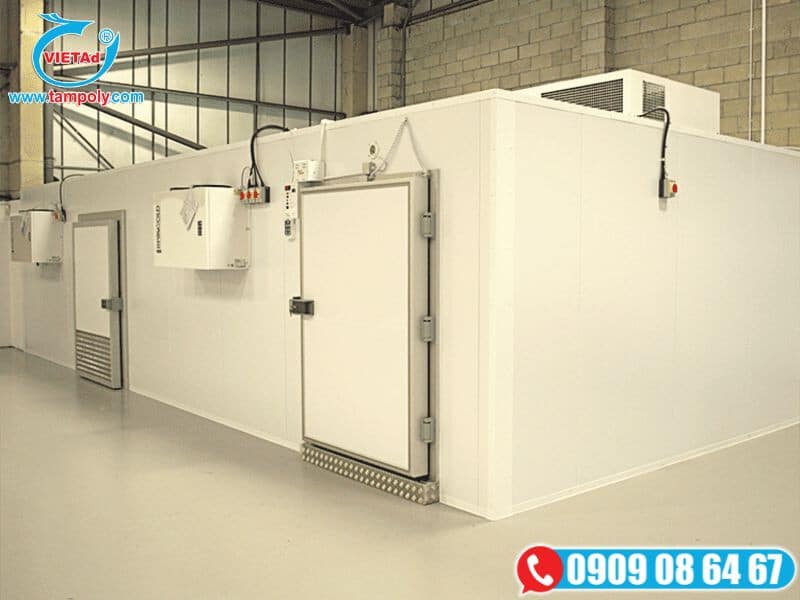 Tấm panel cách nhiệt được xây dựng nhanh chóng trong xưởng