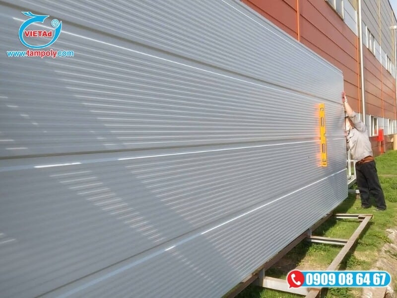 Các đặc tính kỹ thuật vượt trội giúp tấm cách nhiệt đáp ứng tốt các tiêu chuẩn xây dựng hiện đại tại Cần Thơ