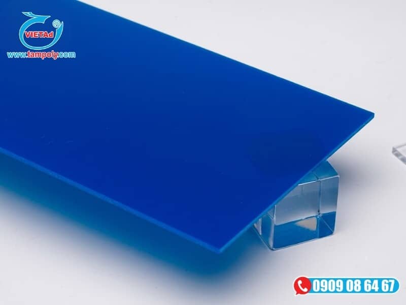 Vật Liệu Tấm Qcv Cung Cấp Tấm Mica Xanh Chất Lượng Cao.