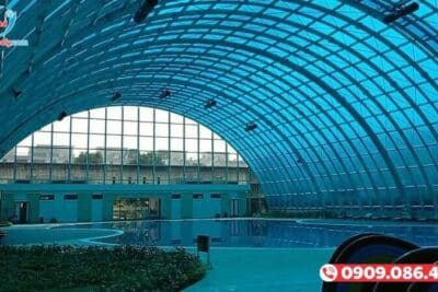 Mẫu mái che hồ bơi tiện lợi được dùng phổ biến hiện nay