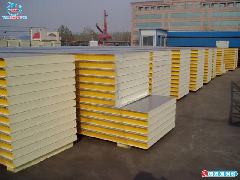 So Sanh Chi Phi Giua Panel Rockwool Va Glasswool