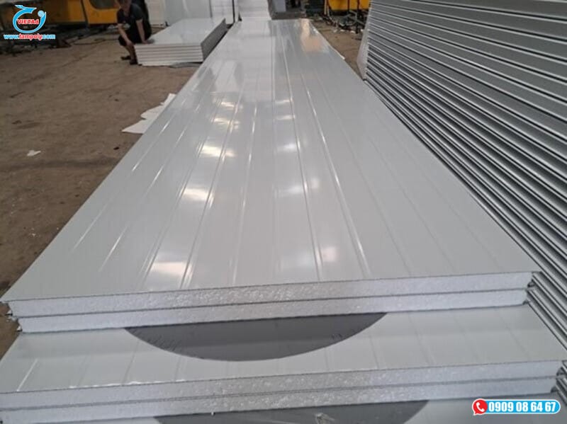 Tam Panel Su Dung Op Tuong Trong
