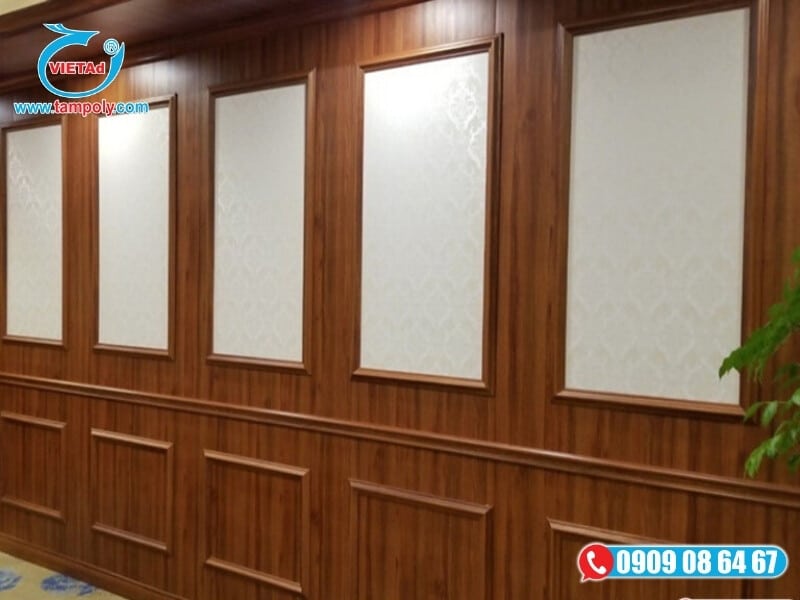Ốp tường không gian hành lang chất liệu tấm Nano, dễ dàng lau chùi vệ sinh