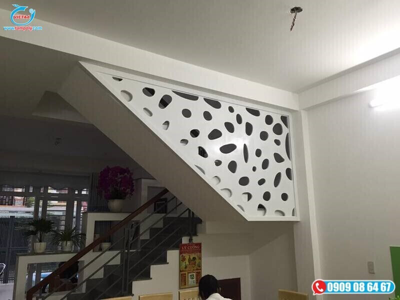 Tam Nhua Pvc Trang Sua 8