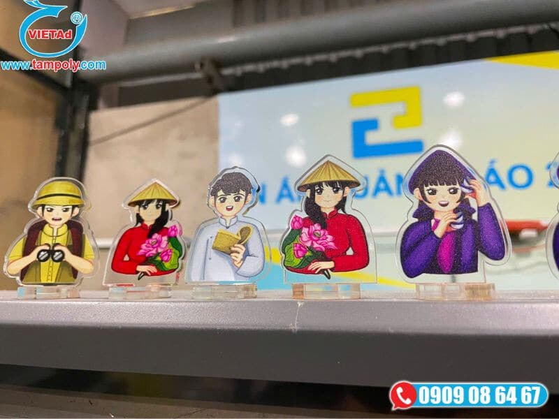 Gia công mica trong in UV cán mờ