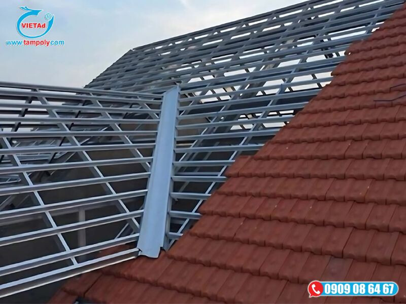 Lưu ý khi gia công và lựa chọn máng xối