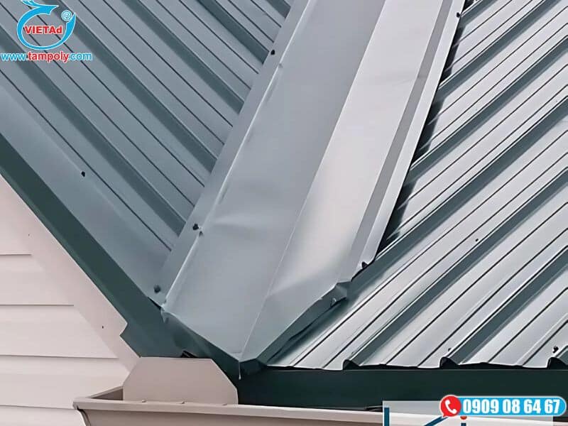 Máng xối hình chữ V gia công làm máng thoát nước cho gia đình