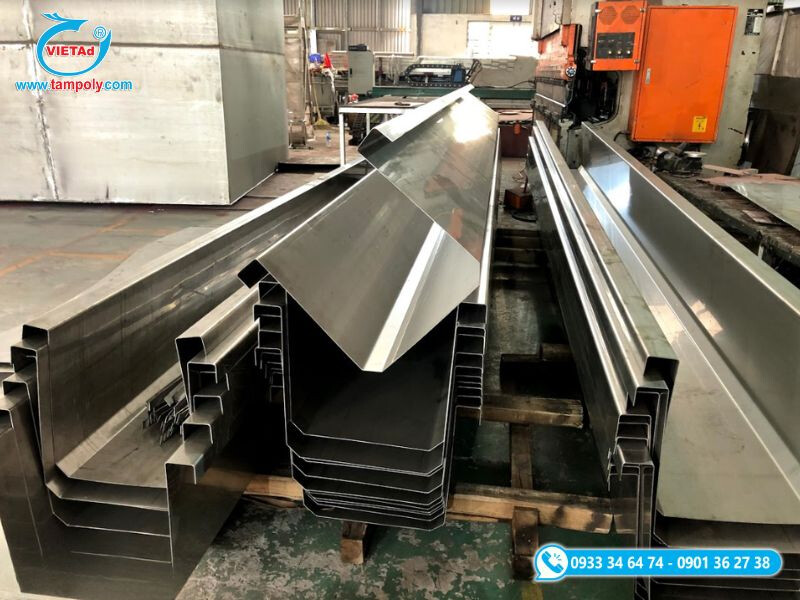 Máng xối inox có thể được dùng trong các công trình cao cấp