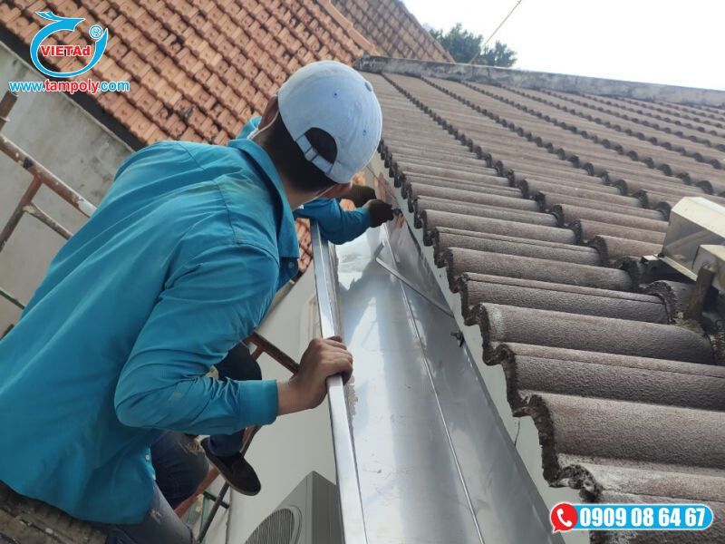 Thi công lắp đặt máng xối inox cho nhà ở tại Đà Nẵng