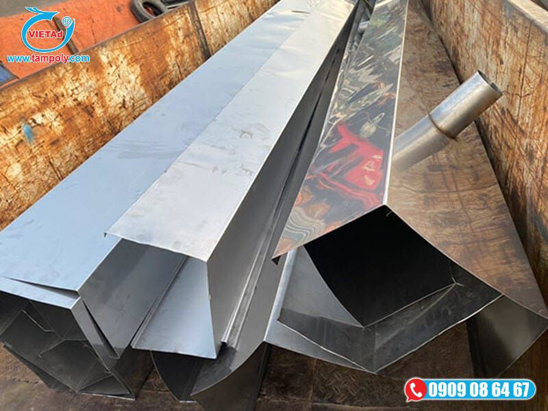 Máng xối inox hình chữ U