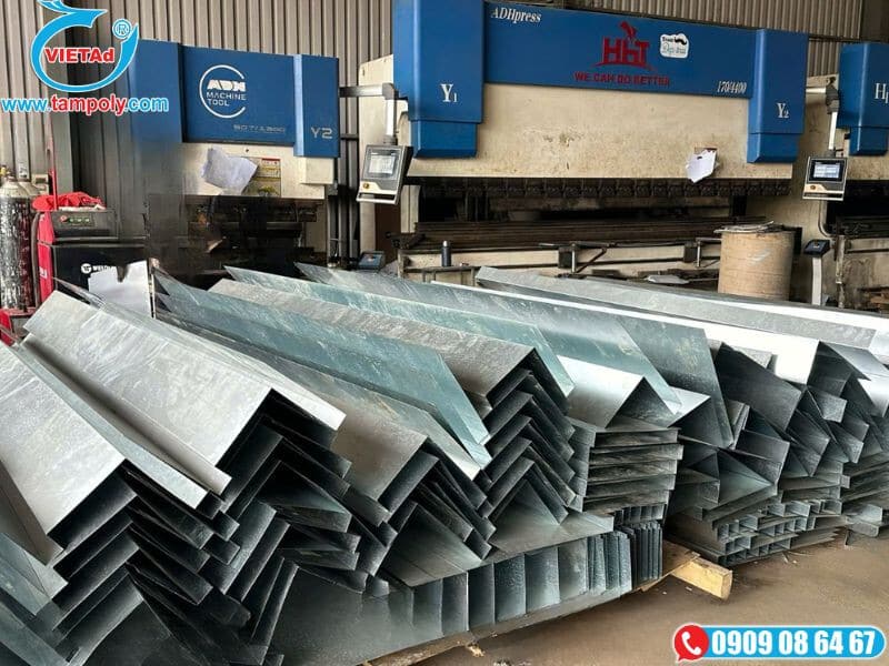 Máng xối hình chữ V