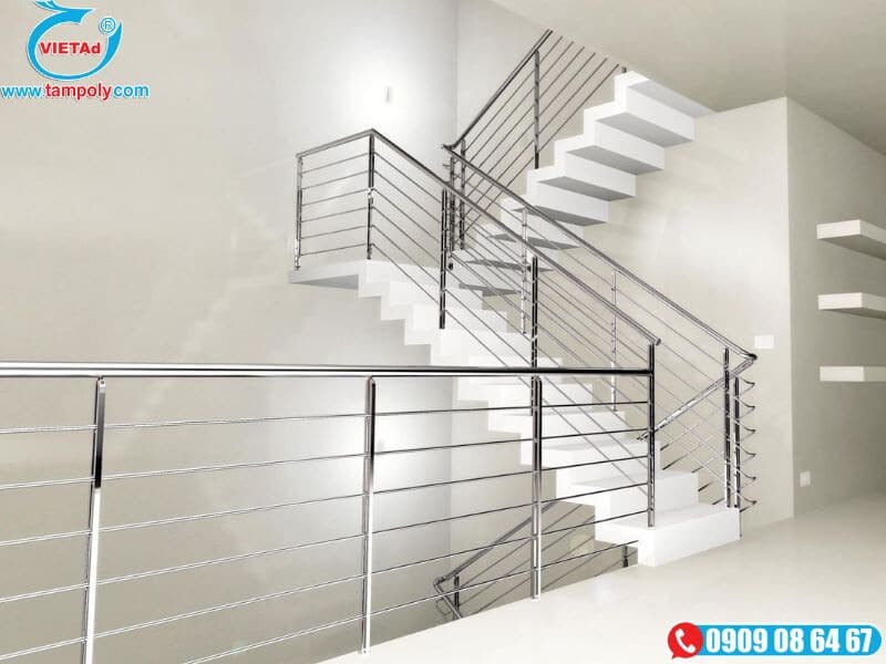 Lan can cầu thang được làm từ chất liệu inox 304 