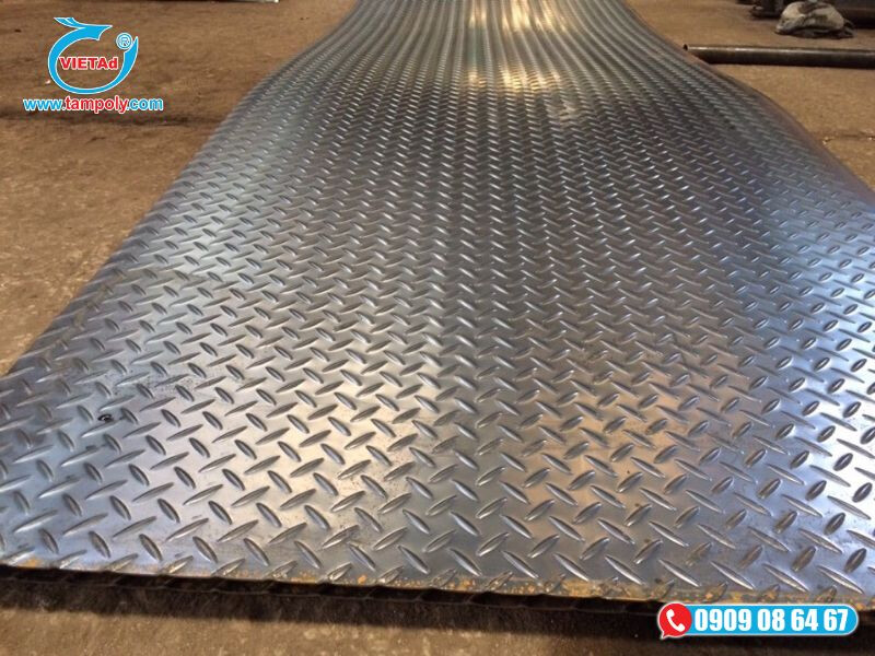 Tấm inox gân chống trượt