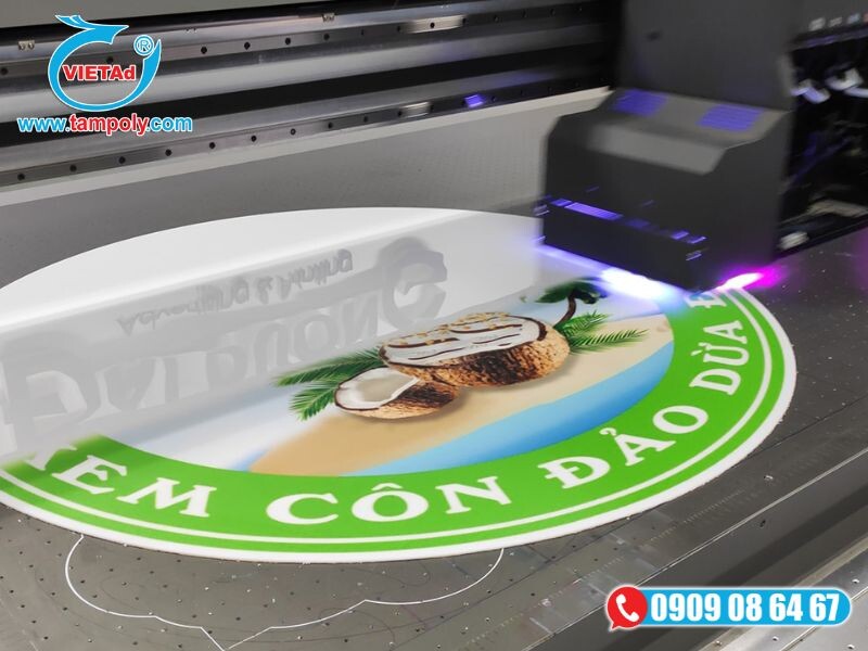 Sử dụng máy in UV lên chất liệu mica