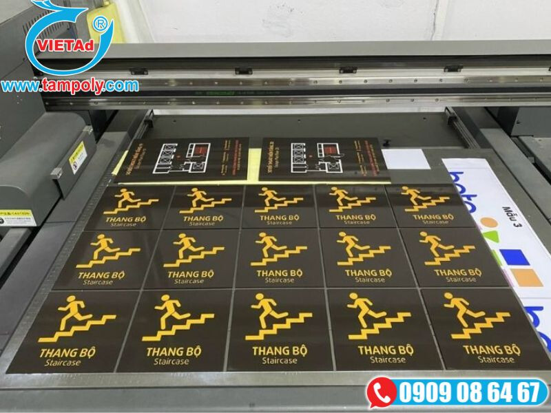 In UV trực tiếp lên Mica