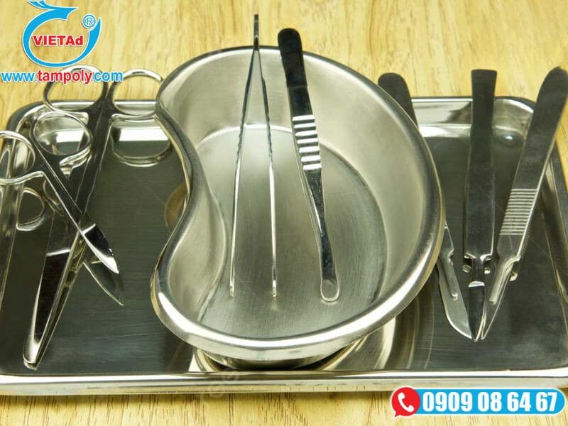 Vật dụng y tế được sản xuất từ inox 316, 304 nhờ độ bền cao và không gỉ sét