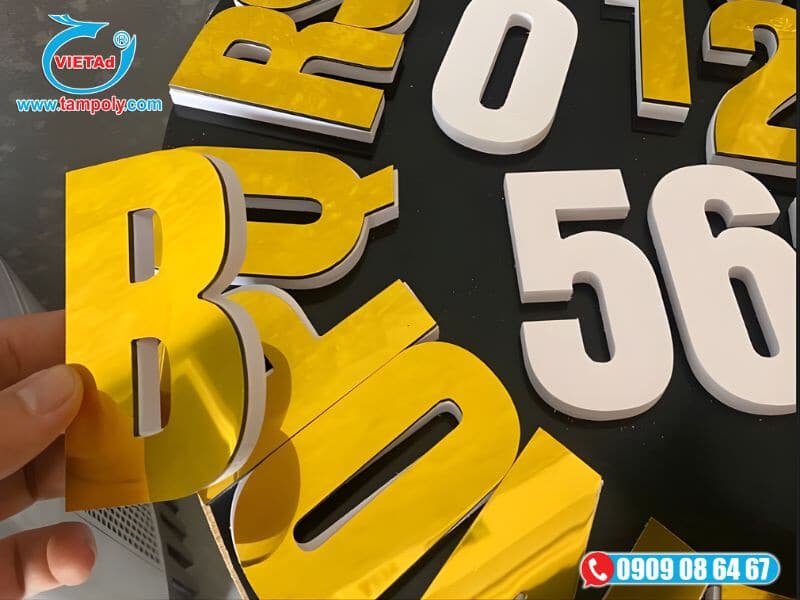 Chữ nổi đế formex mặt inox 