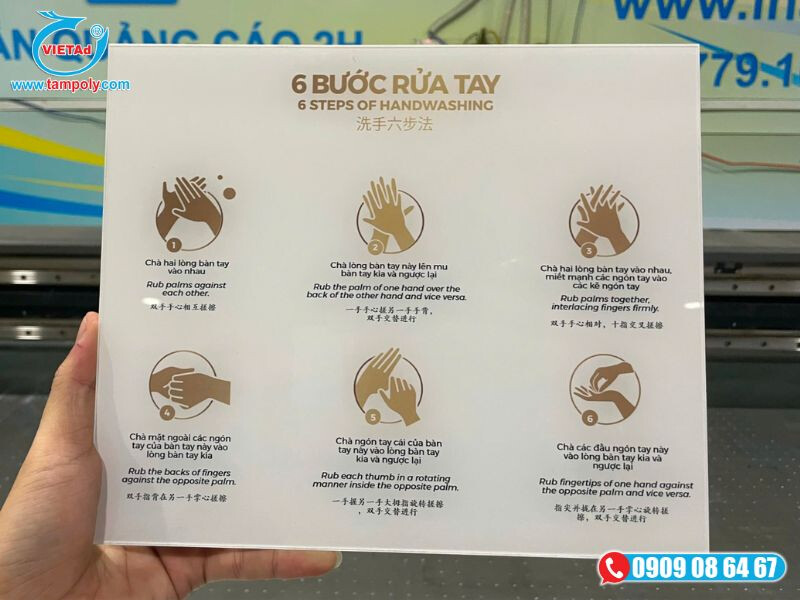 Bảng hướng dẫn rửa tay sử dụng trong nhà vệ sinh 