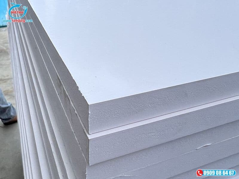 Tấm nhựa pvc foam cứng 