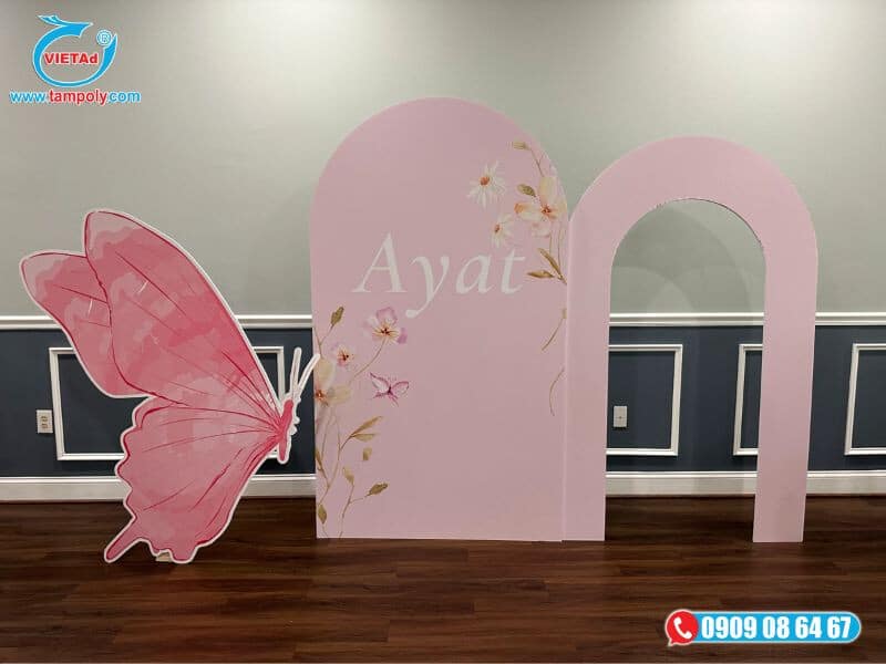 Tấm foam làm backdrop trang trí sinh nhật