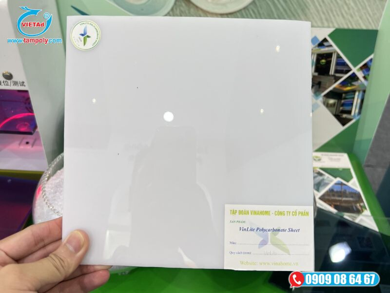 Tấm poly nhựa màu trắng sữa