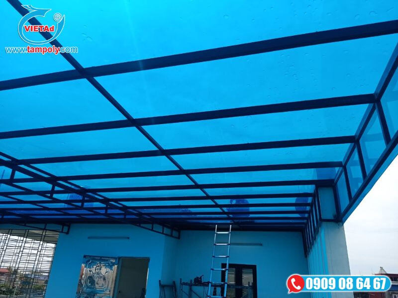 Tấm nhựa lấy sáng poly