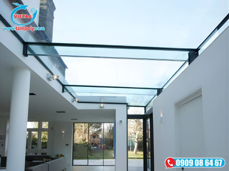 Kính cường lực làm tấm lấy sáng