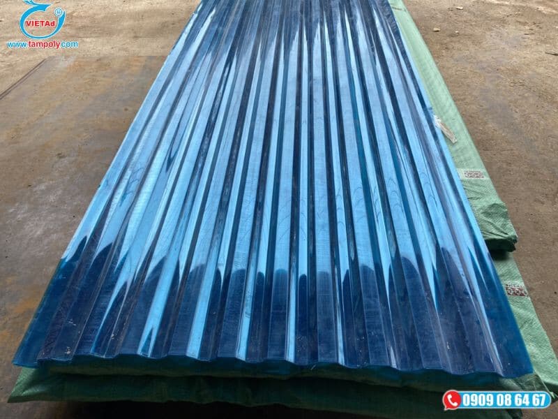 Tấm poly dạng sóng