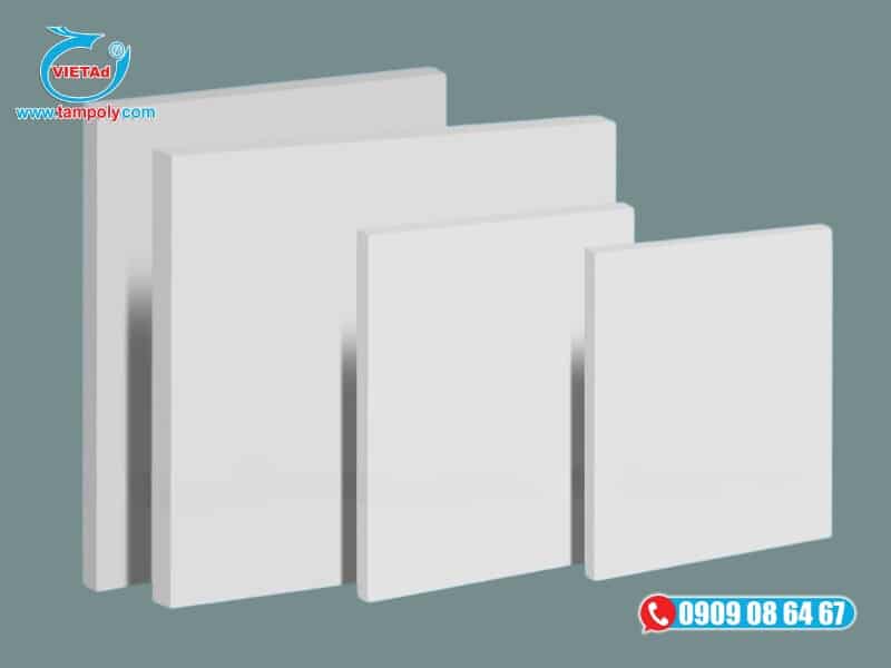 Tấm formex 4mm có trọng lượng nhẹ, độ cứng vừa phảil