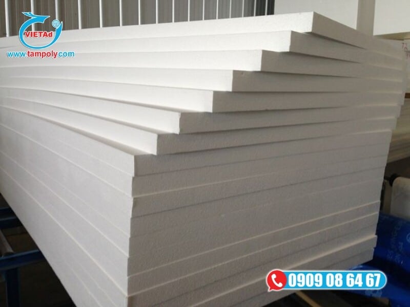 Tấm Foam làm từ bột nhựa PVC và phụ gia nén áp suất