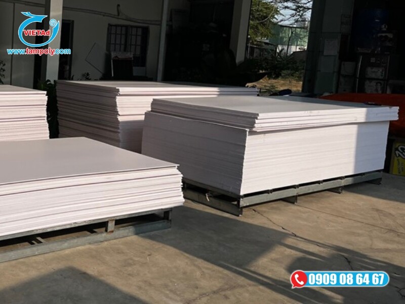 Vật Liệu Tấm QCV sẵn kho nhiều tấm formex với đa dạng độ dày