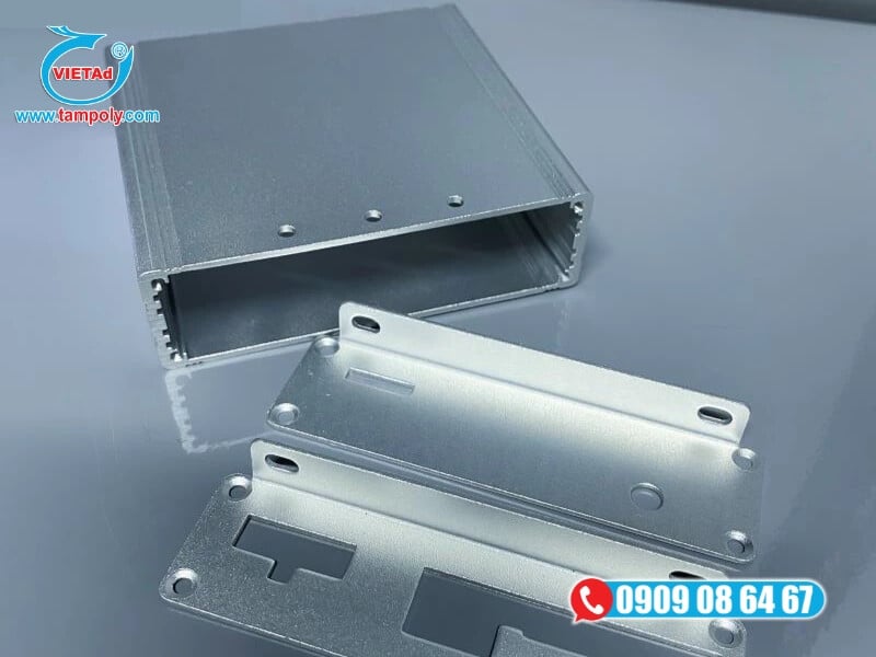 Nhôm tấm có khả năng chống gỉ sét, phù với với mọi điều kiện thời tiết tại Hà Nội