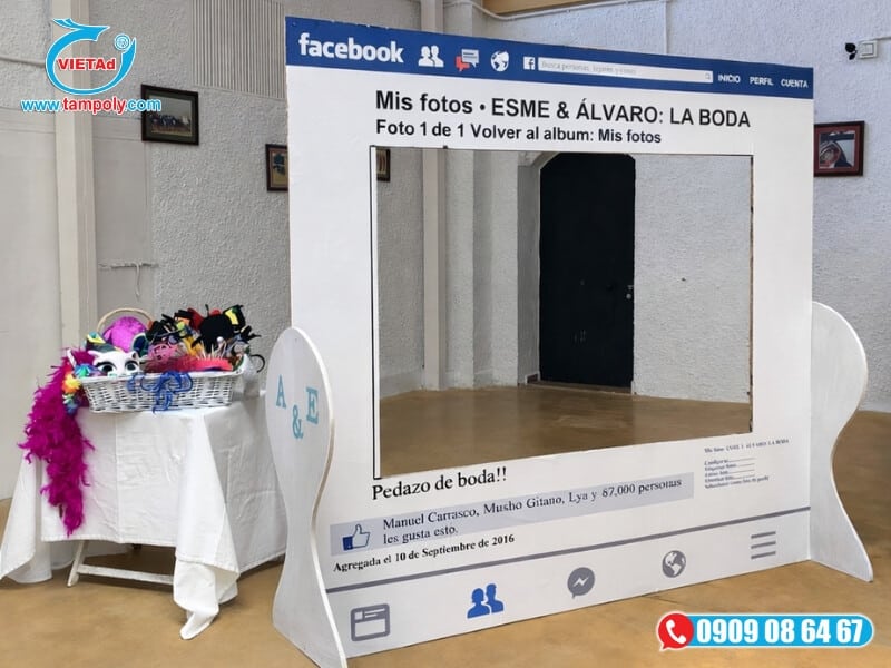 Tấm formex dùng làm backdrop check in sự kiện