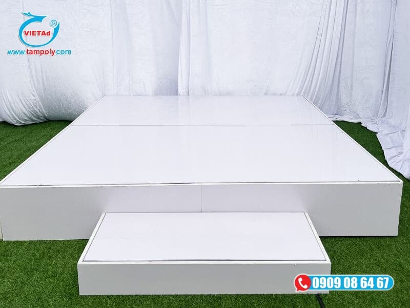 Tấm formex 18mm làm tấm lót sàn cho sân khấu