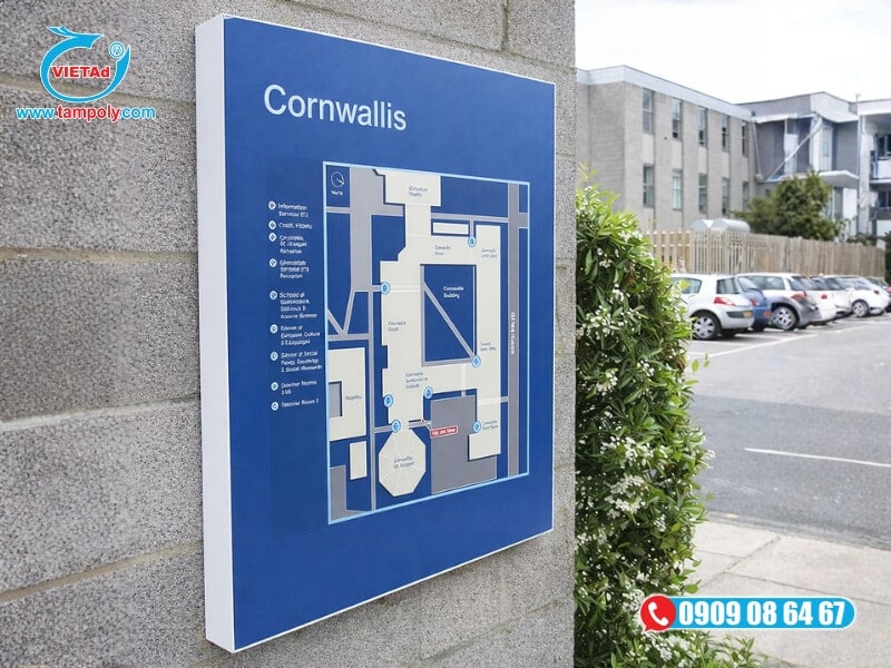 Tấm formex độ dày 18mm với cấu tạo chắc chắn, chịu lực phù hợp làm bảng chỉ dẫn