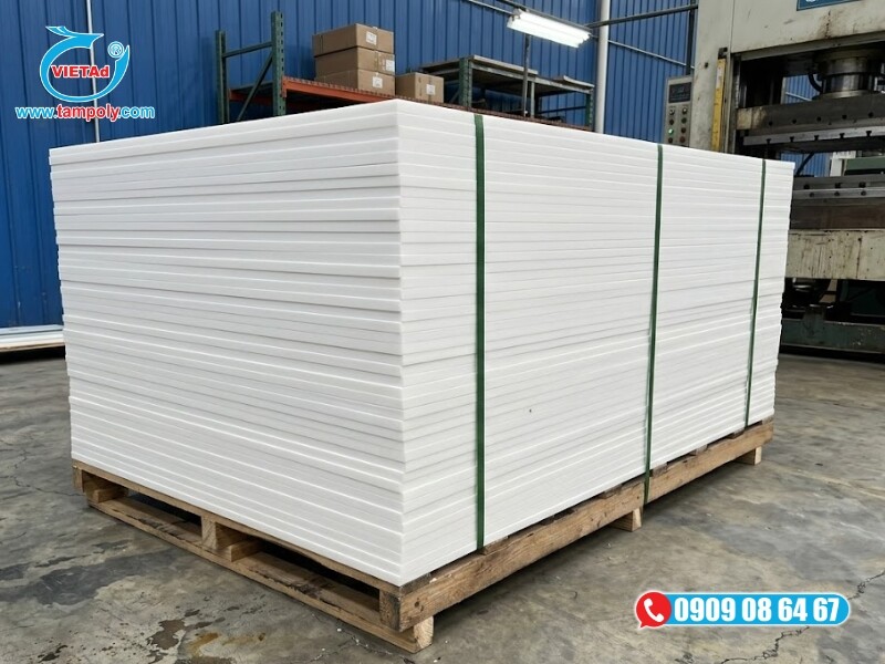 Cửa hàng bán tấm formex Vật liệu tấm QCV cung cấp formex chính hãng, giá rẻ