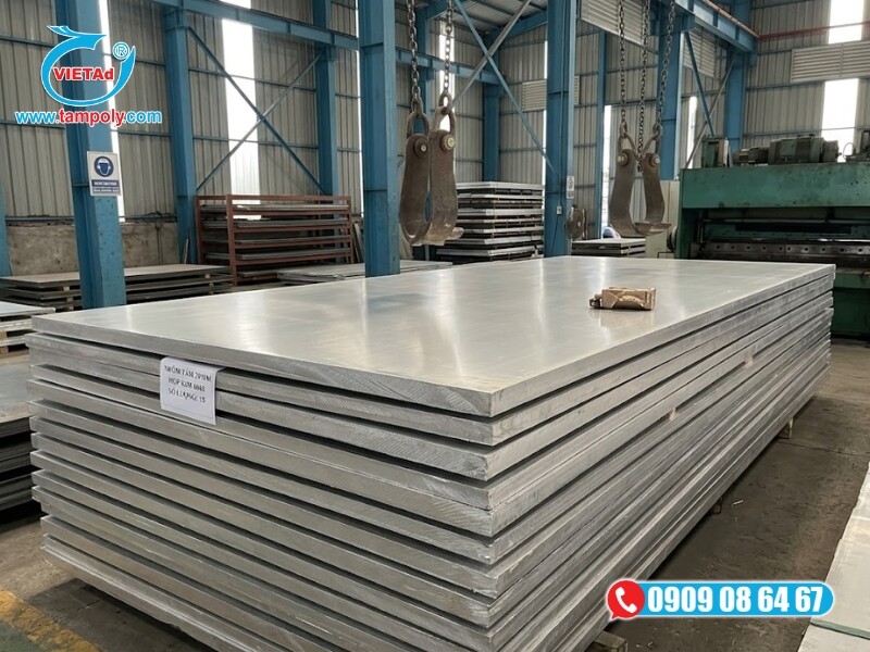 Vật Liệu Tấm QCV cung cấp nhôm tấm khổ chuẩn, hỗ trợ gia công theo yêu cầu khách hàng