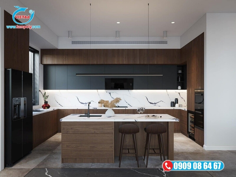 Bàn đảo bếp từ tấm pima vân gỗ sồi trắng, mặt bàn vân tự nhiên tươi sáng, kết hợp chân sắt đen hiện đại