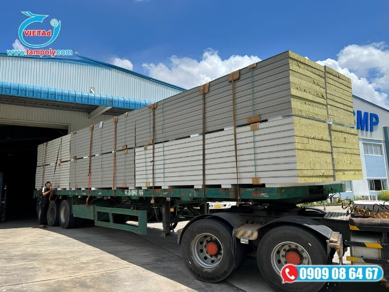 Panel chống cháy 150 phút đạt tiêu chuẩn EI 150 về an toàn cháy nổ