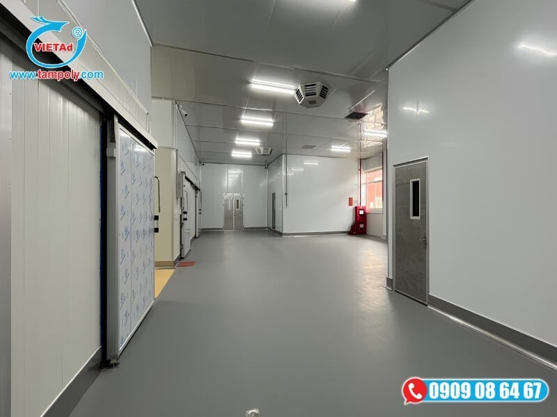 Panel PU chống cháy là vật liệu sở hữu khả năng chịu nhiệt tốt, không cháy lan