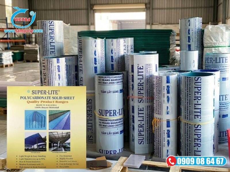 Vật Liệu Tấm QCV thi công và cung cấp tấm Poly Super Lite chính hãng, hỗ trợ giao tận nơi