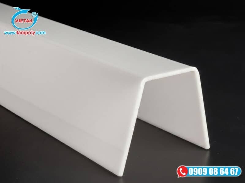 Mica dễ uốn dẻo và giữ được hình dáng sau khi uốn