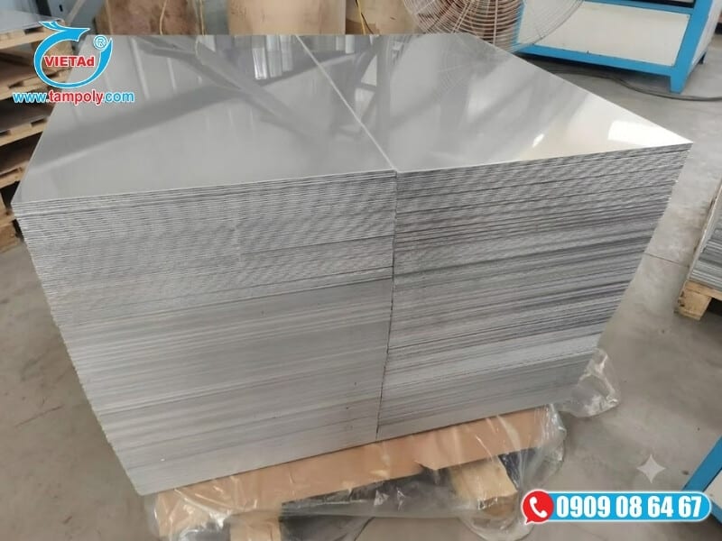 Vật Liệu Tấm QCV cung cấp và gia công Inox theo yêu cầu, giao hàng tận nơi